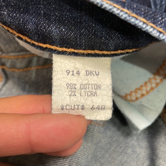 Jean - Picture 4 of 13